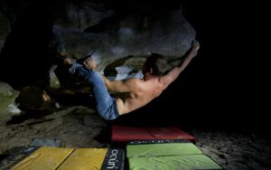 ... uuund noch der Vadder in 'Mémoire d'outre Tombe' 7a+