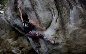 Nico der Longwheeler mit schickem Beinkleid